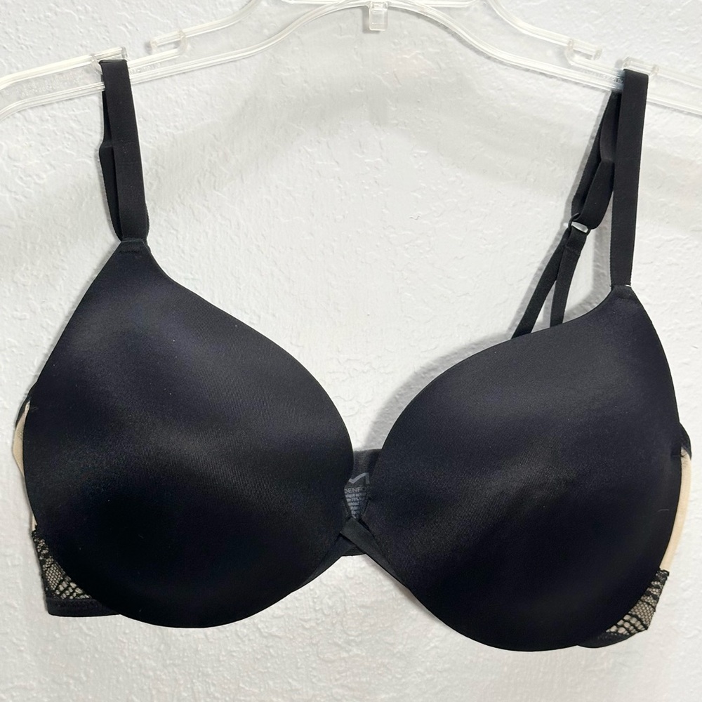NWT~Maidenform Push-up Convertible Bra Plunging Neckline Push Up & In, size 36D